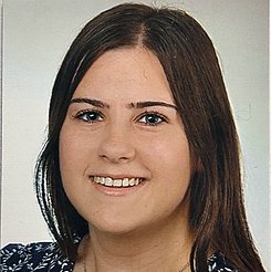 Frau  Leonie Hillebrand